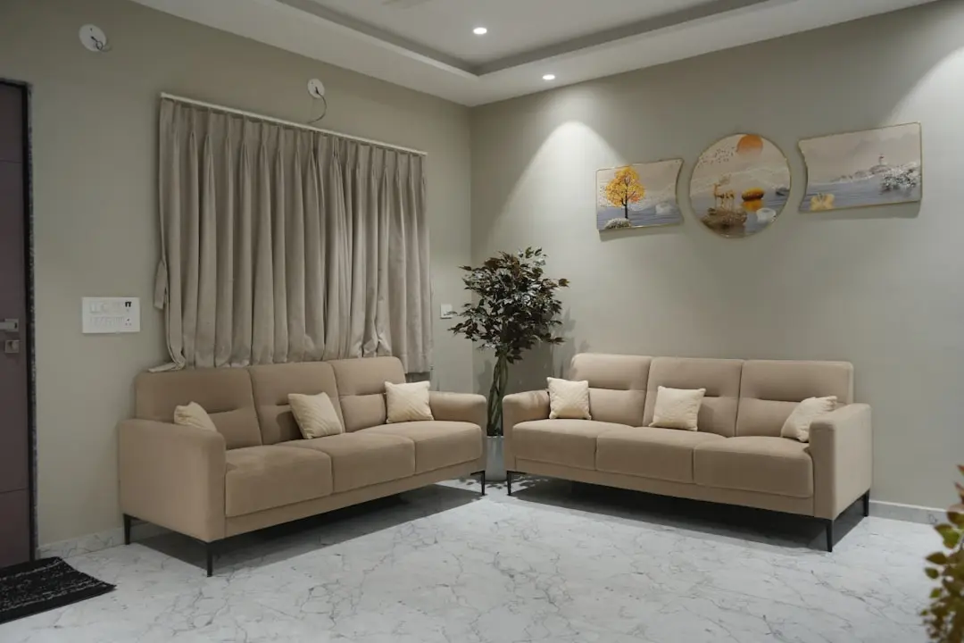 PRESTIGE CRYSTAL LAWNS